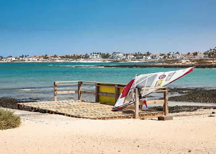 Villa Home2book Bright With Pool, Corralejo